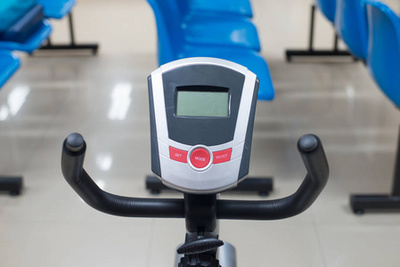 物理治療康復運動器材在醫(yī)院 c